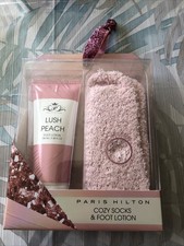 Paris Hilton Lush Peach Cozy Socks  Foot Lotion - NEW