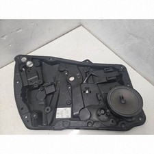 Mercedes-Benz CLA C117 X117 W117 2018 Diesel Vorne links Lautsprecher Tür vorne Mercedes-Benz CLA C117 X117 W117 2018 Diesel Vorne links Lautsprecher Tür vorne