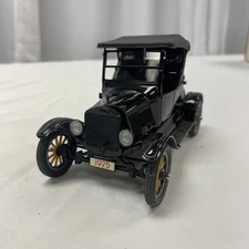 1925 Ford Model-T , 1:24 Die-Cast, Danbury Mint, Loose/ No Box See Pics