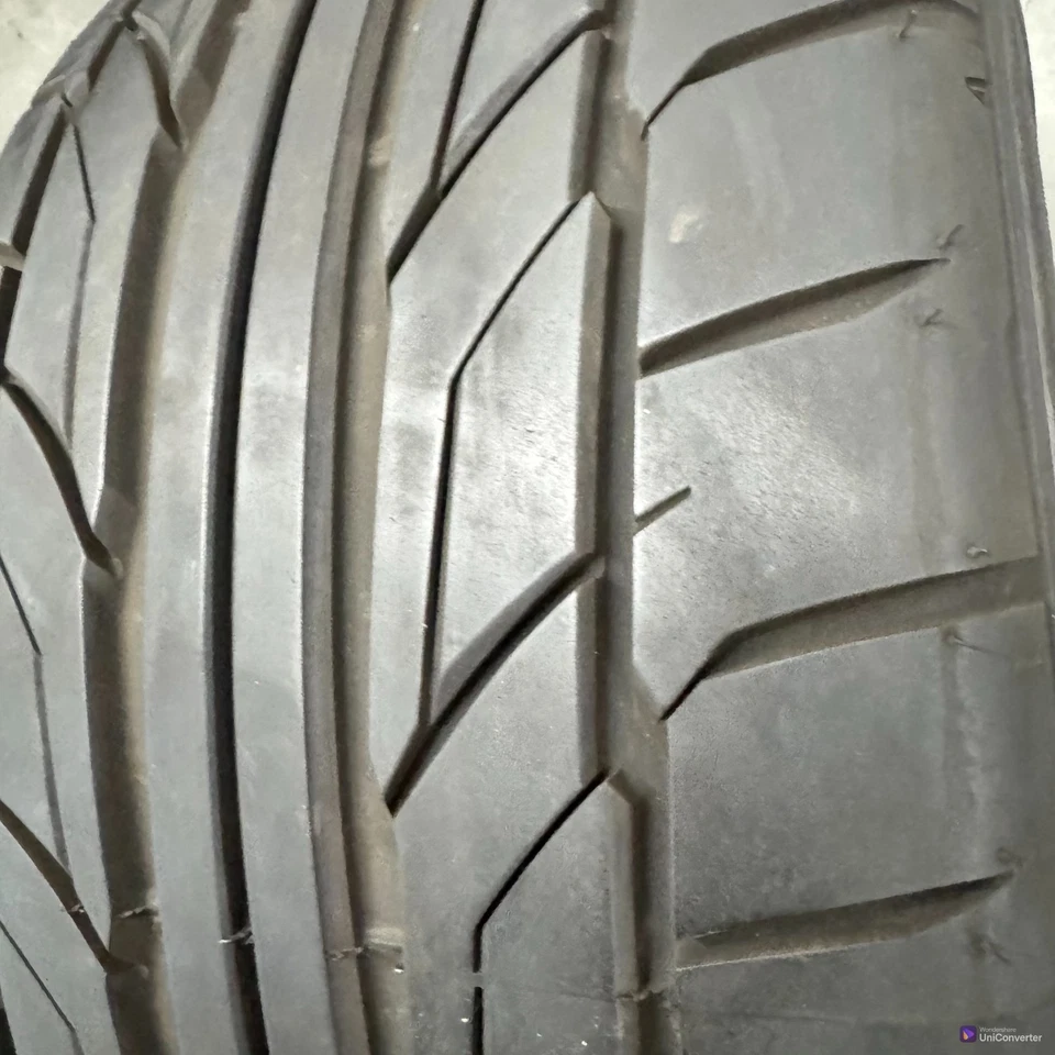 Nitto NT555 G2 295/40ZR20 110W Ultra-High Performance Sport Tire Used - Image 4 of 4