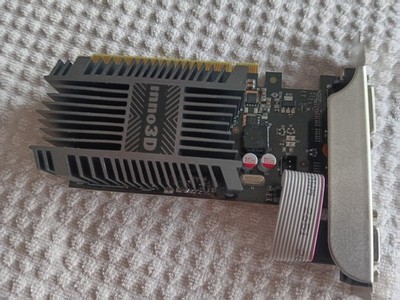 Inno3D NVIDIA GeForce GT 710 2GB Grafikkarte PCIe HDMI DVI , neu und unbenutzt.