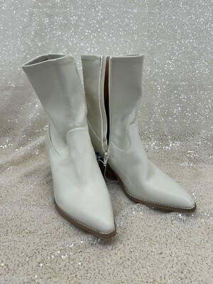 Women's Aubree Ankle Boots Universal Thread Ivory