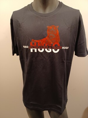 Autentic Exsclusive  TIGER print Hugo Boss Red  LABEL Tshirt size XL