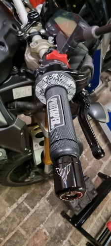 Handlebar Ends Grip Plug Cover For YAMAHA XJ6 Diversion F XJ6F XJ6 N/S Diversion - Picture 7 of 24