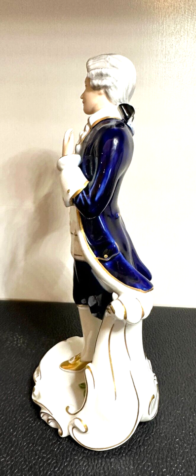 Figurine porcelaine vintage gentleman rococo XVIIIe - 14cm - Collection