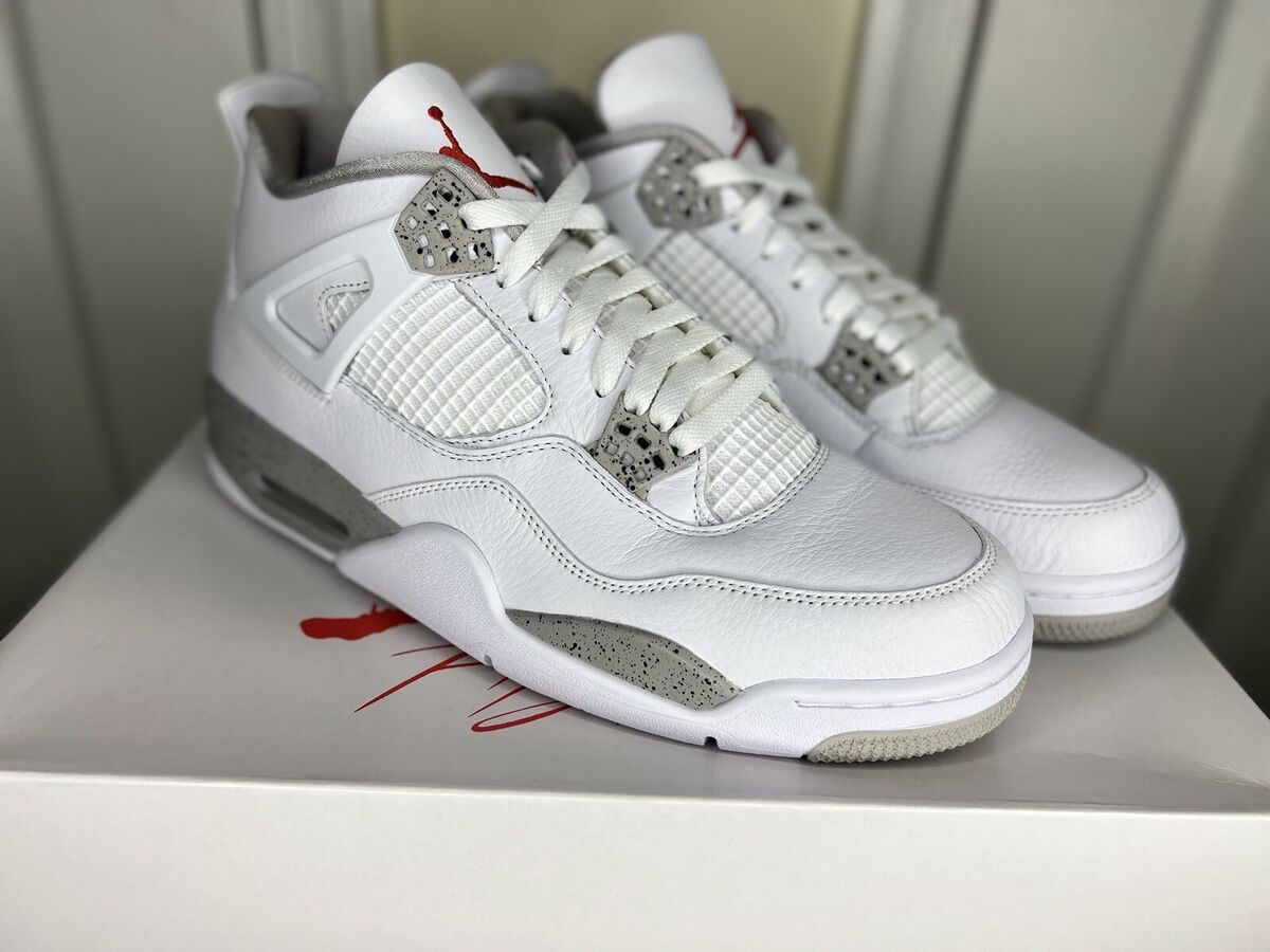 Nike Air Jordan 4 Retro Tech White Oreo Bred 2021 CT8527-100 Nike Air Jordan 4 Retro Tech White Oreo Bred 2021 CT8527-100