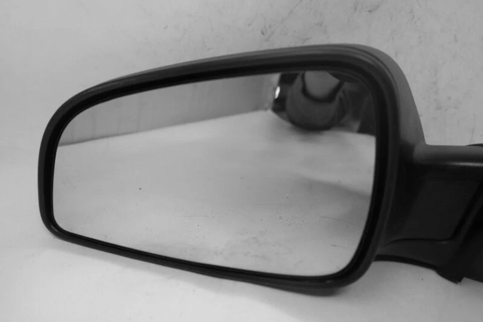 2010 Chevrolet Malibu Left Blue Door Mirror Assembly - Used, Minor Scuffs Foto 4 de 4