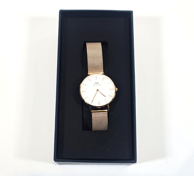 Daniel Wellington Petite 28mm Melrose Watch DW00100163 Gold Mesh Ladies New