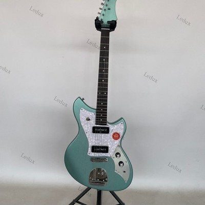 electric guitar Ice Blue Metallic p90 pickups Rounded fret Edge stainless Fret
