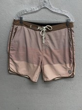 Vuori Cruise Board Shorts Men's 33 Red Striped Drawstring Swim Trunks V314