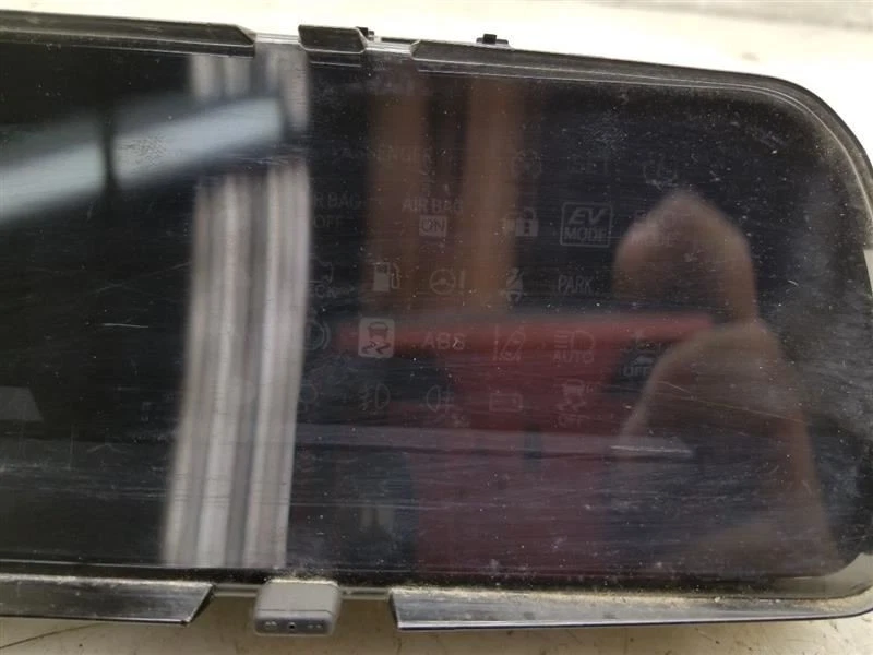 CLUSTER VELOCÍMETRO TOYOTA PRIUS C 16-17 Foto 2 de 4