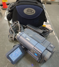 Sony CCD-TRV128 Video Camera Camcorder Hi 8 Bundle TESTED w/ case, charger, av