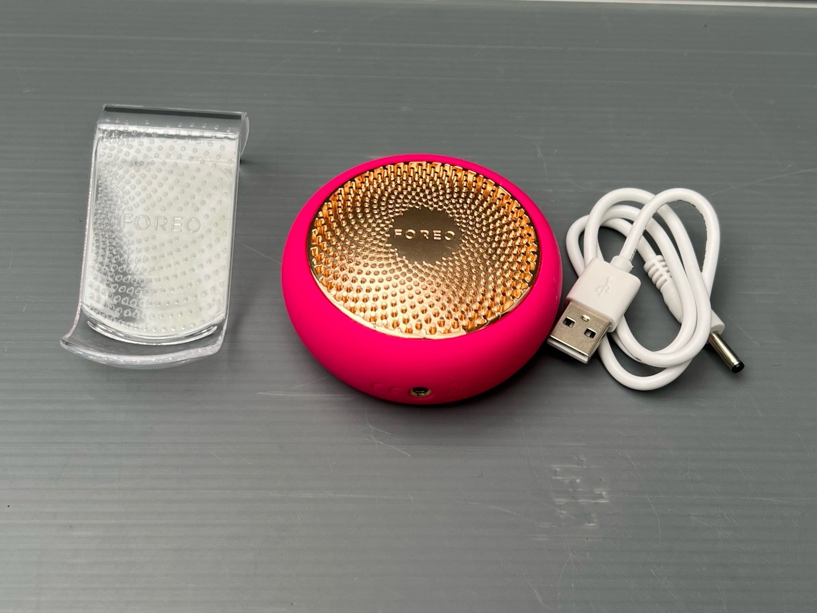 Foreo UFO LED Skincare Thermo Activated Smart Mask Fuchsia- Very Good Condition
