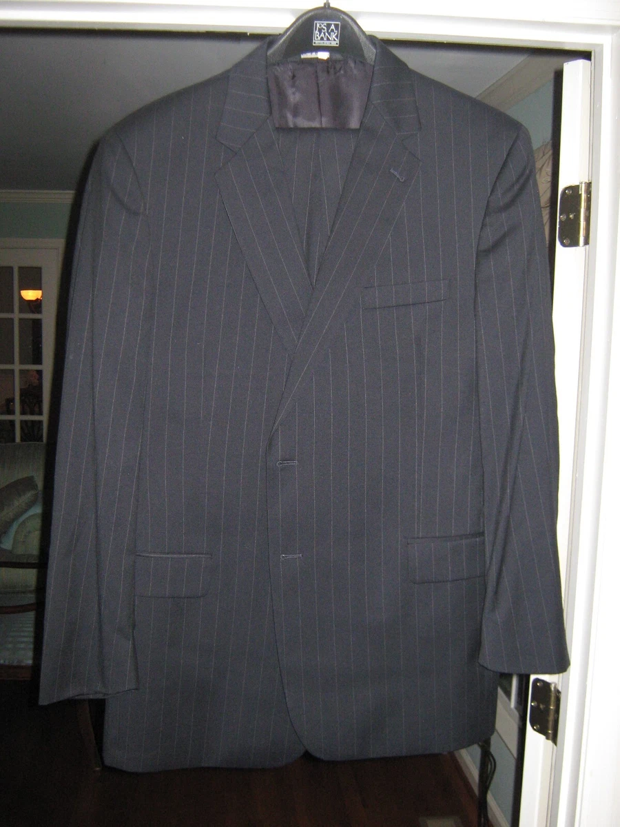 JOS. A BANK 48 LONG 100% WOOL DARK NAVY BLUE CHALK STRIPE SUIT, PLEATED TROUSERS