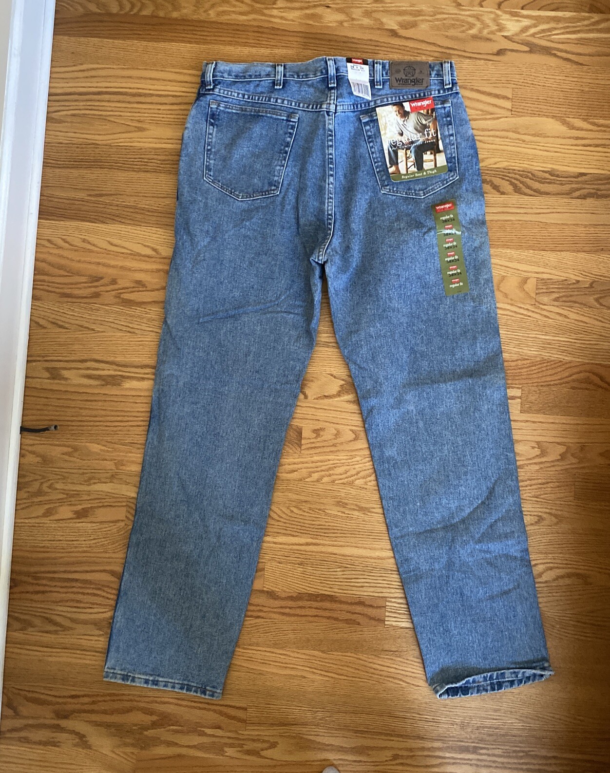 NEW Wrangler Hero Regular Fit Men&rsquo;s Jeans Blue 5 Star Premium Denim Size 38x34