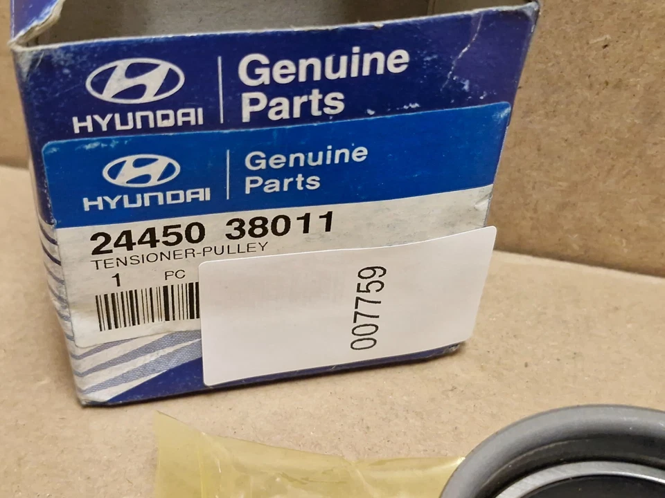 Hyundai Trajet F0 Santa Fe SM Timing Belt Tensioner Pulley 2445038011 Genuine - Image 3 of 4