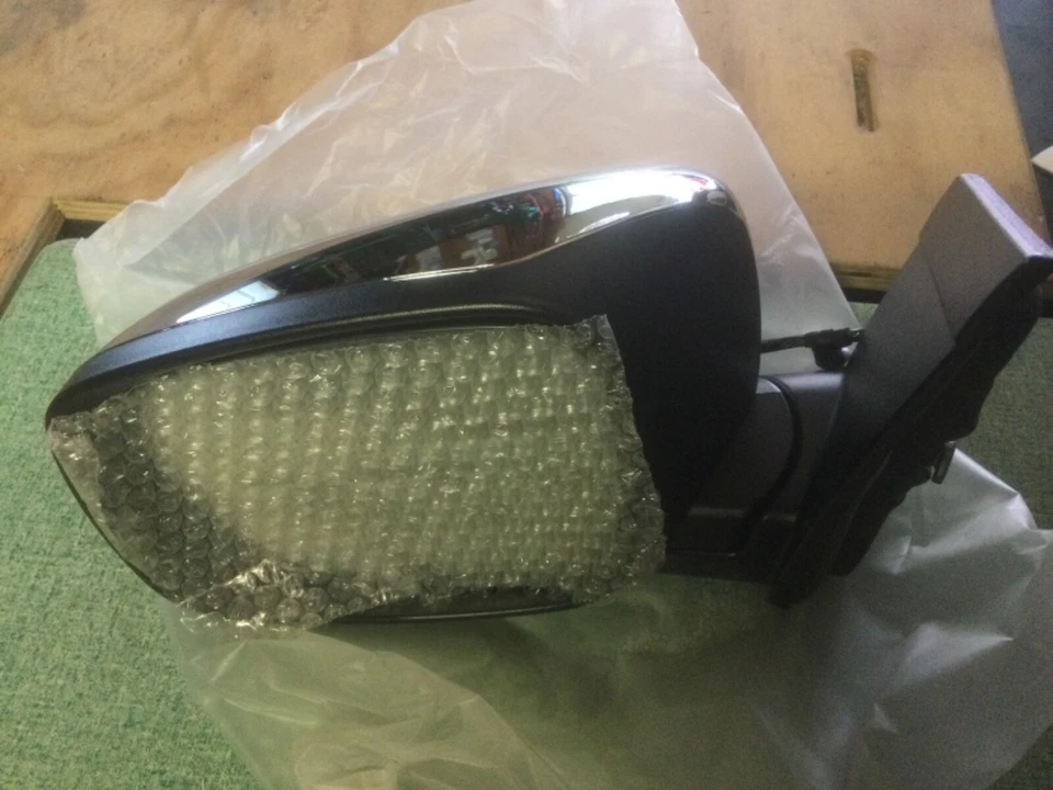 镜子驱动器左侧加热 5113257AA 适用于克莱斯勒 Town & Country 原始设备制造商 全新 — 第 2/4 张图片