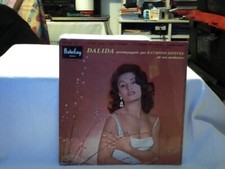 musical vinil lot 13 45tour DALIDA pris 7eu livraison MONDIAL RELAIS 5,99