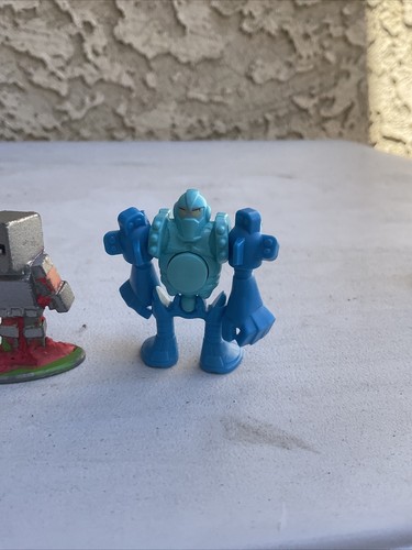 Jada Minecraft Dungeons Nano Metalfigs Series 7 Pillager Metal Figurine, Plus Fr - Picture 5 of 7