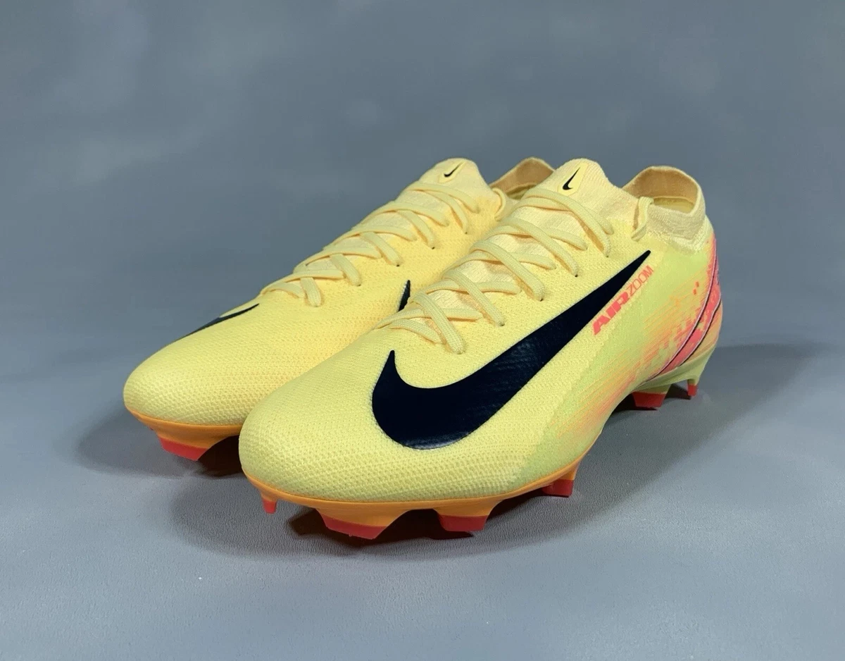 Las mejores ofertas en Botines de fútbol amarillo Nike para