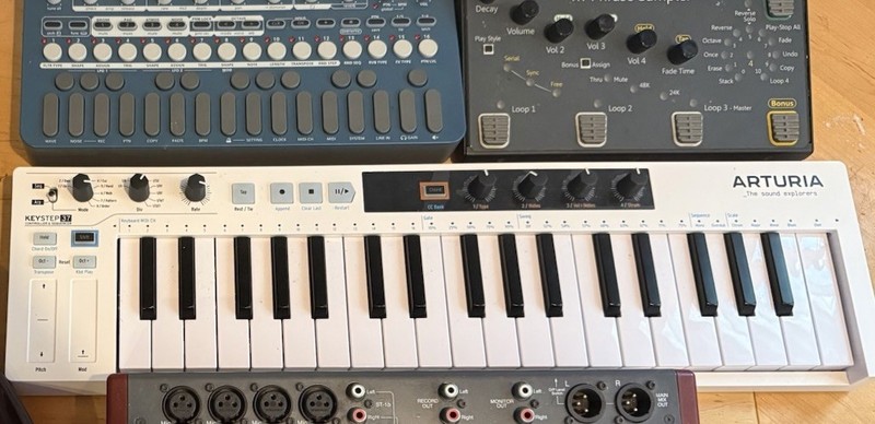 Arturia KeyStep 37 MIDI USB Keyboard Controller Sequencer 37-Key Excellent cond.
