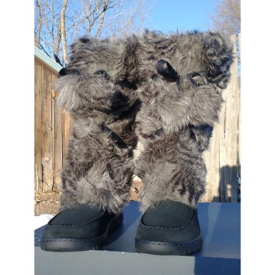 New In Box Stylish, Warm & Waterproof Eddie Bauer Squatch Boots Women's Size 8.5
