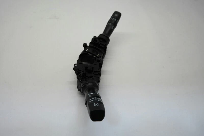 Audi A6 2005 limpiaparabrisas e interruptores de columna de señal de giro  Foto 4 de 4