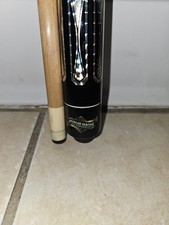 American Heritage Two Piece 58in - Pool Cue Linen Wrapped 20 OZ Weight Pre Owned