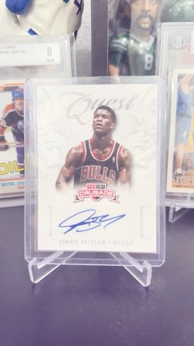 2012-2013 Panini Crusade Basketball Quest Jimmy Butler RC Auto #13