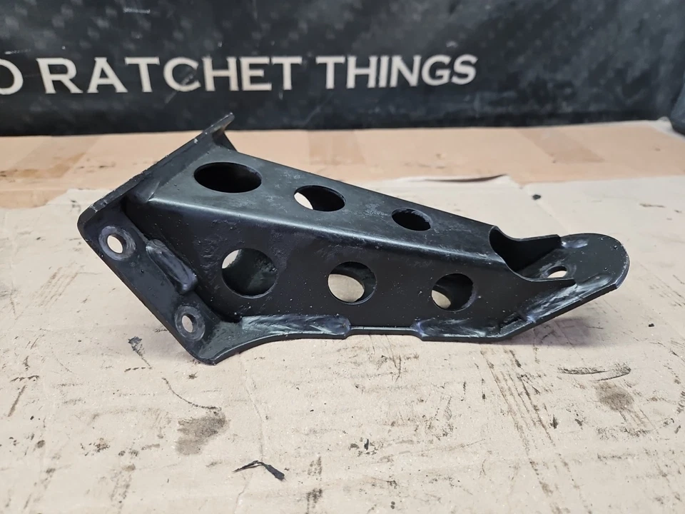 Soporte de soporte de montaje motor izquierdo BMW E30 325e 325i M20 84-92 11811128499 Foto 4 de 4