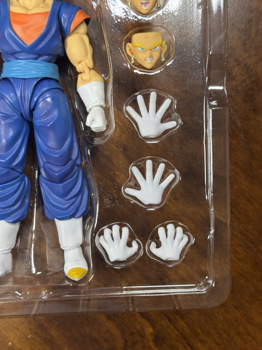 SH Figuarts Dragon Ball Z Demoniacal Fit Vegito Ultimate Fighter