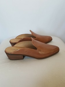 white mens sliders
