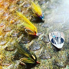 V Fly All Size Yellow Alta Flamethrower Signature Collection Double Salmon Flies
