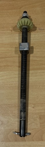 Einhell Tischkreissäge Metallgewinde Motorstange & Zahnrad Modell TC-TS 2025/2 U