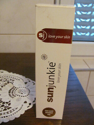 Sun Junkie Love your skin, TAN SAFE Shower Gel, 250 ml