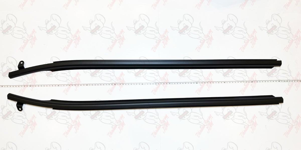 Nissan Genuine 370Z Z34 Front Outside Door Molding Set 80820-1EA0B