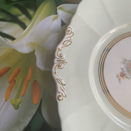 Paragon Handled Serve Cake Gold Trim Square Rose Floral Light Green 9.5” - Picture 3 of 9