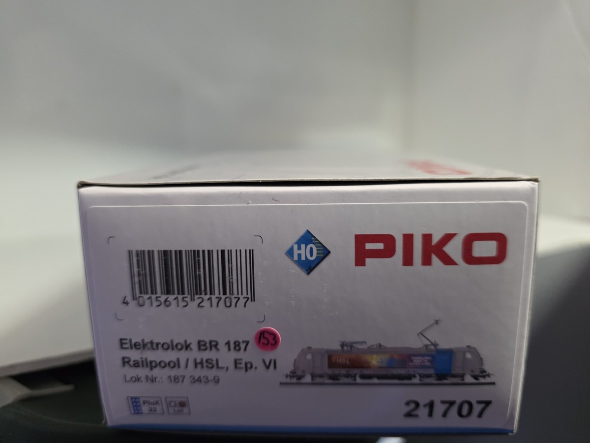 Piko Railpool BR 187 Electric Locomotive 21707 HO Scale DCC Ready