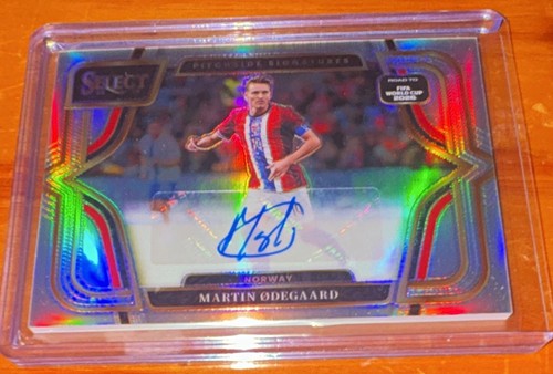 Panini Select 2025-26 Martin Odegaard Pitchside Signatures Auto PS-MO