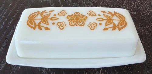 Vintage Pyrex Butter Dish Butterfly Gold White Milk Glass Floral Print MCM 7X3.5