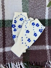 White Hand Knitted Wool Mittens with Floral embroidery - Christmas gift