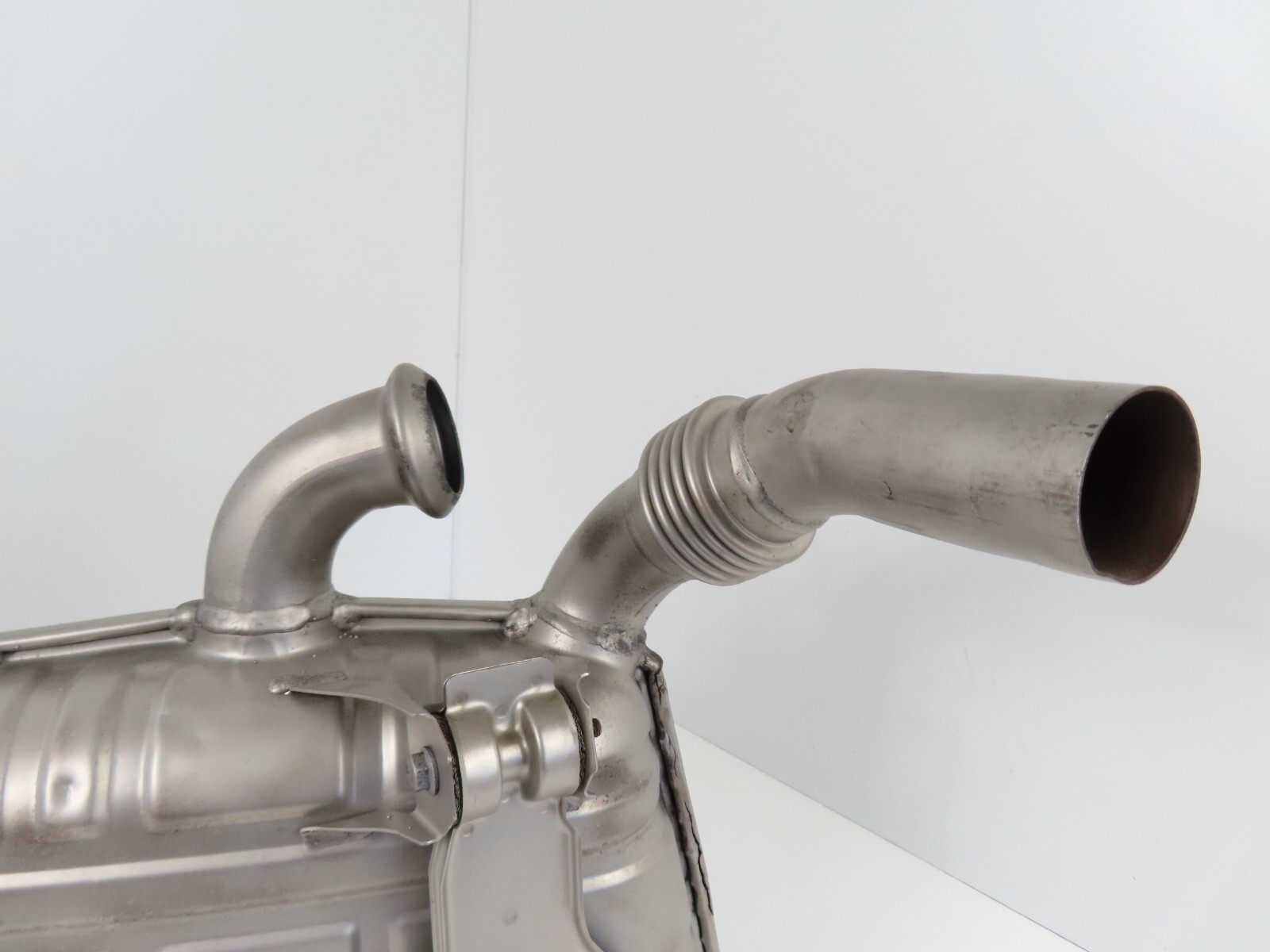 Porsche 911 996 Auspuff Endschalldämpfer Exhaust Rechts 3.6 C4S  