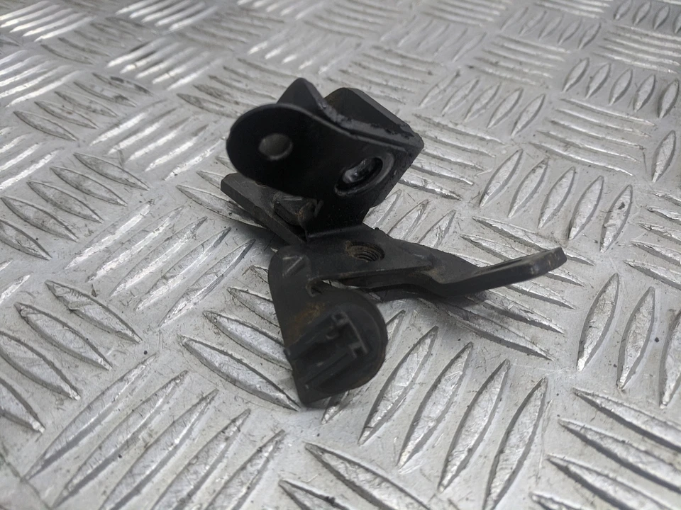 Soporte superior Ford Focus Ghia MK2 2007 EGR Foto 3 de 3