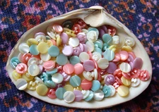 96 Vintage Dyed Mixed Colors Mother of Pearl Buttons -7/16 in-Item# Mixmop2