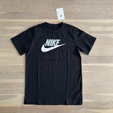 Boys Black Nike Logo T-Shirt Size Large NWT