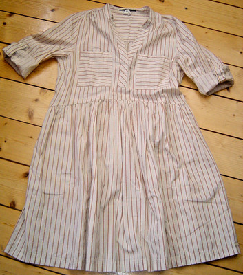 Leichtes Kleid ausgefallen, Leinen Gr. 36 Q/S by S. Oliver