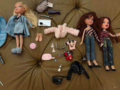 Bratz Lot: Twins Roxxi and Phoebe + Nighty Nite Chloe