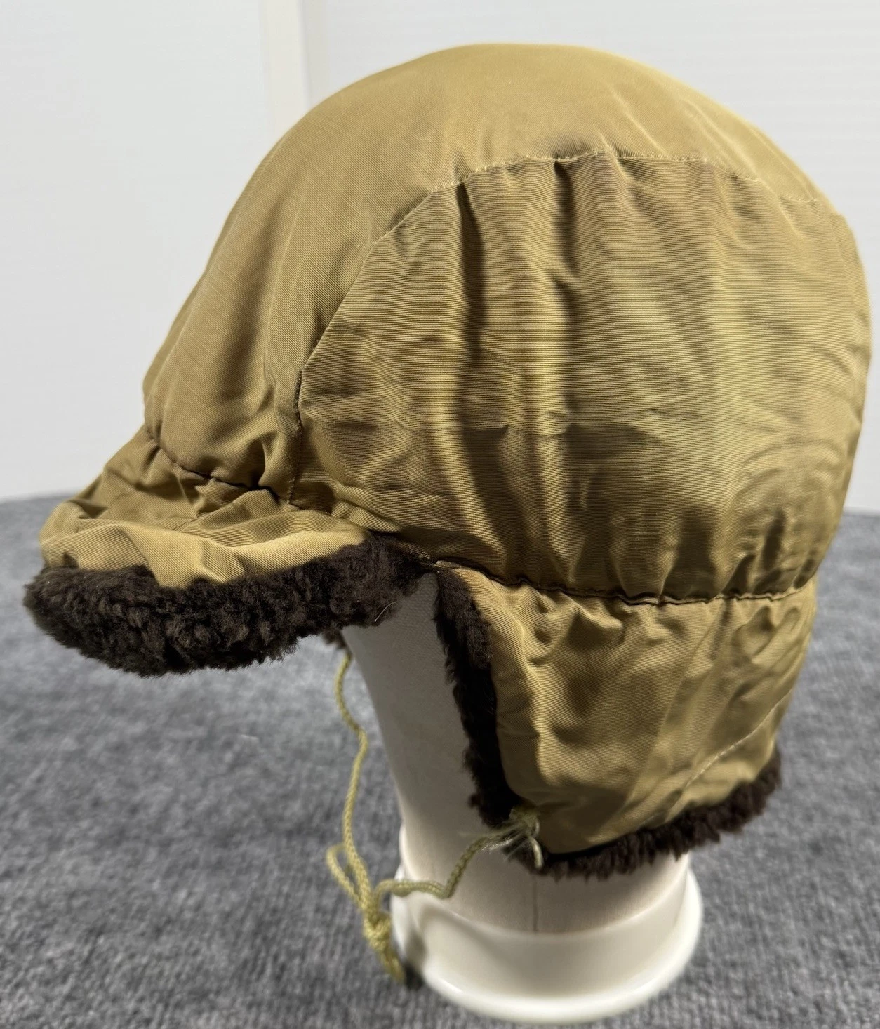 VTG Eddie Bauer Hat Beige Goose Down Fleece Lined Trapper Hunting Cap.