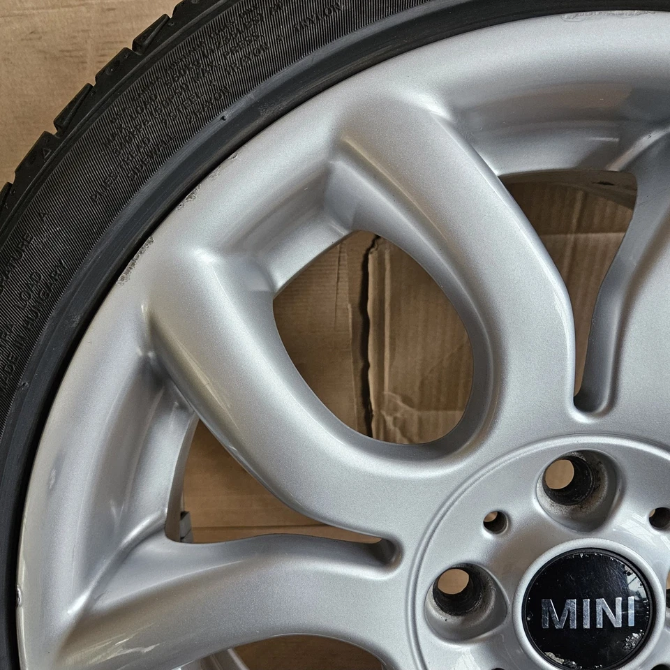 1x MINI R50 R53 R55 Flame Spoke R97 Alufelge 7x17 ET48 6775685 205/45 5,1mm 2021 - Bild 2 von 4