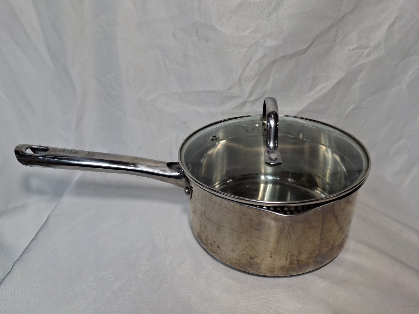 T-fal Cook & Strain Stainless Steel Cookware Pasta Sauce Pan  Lid, 3.2 Quart/2 L